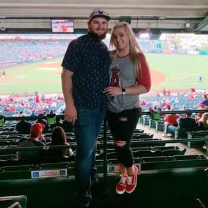 Meet your Posher, Sabrina